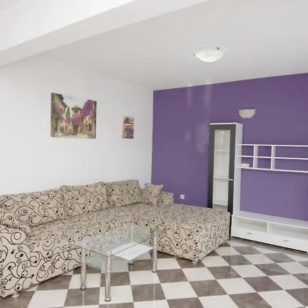 Niko By Guide Apartment *