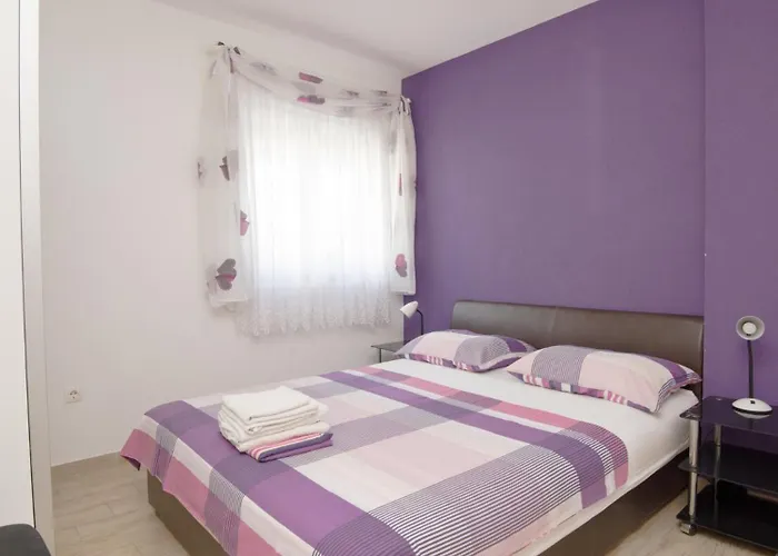 Apartment Niko By Guide *