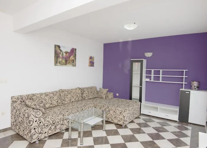 Niko By Guide Apartment *